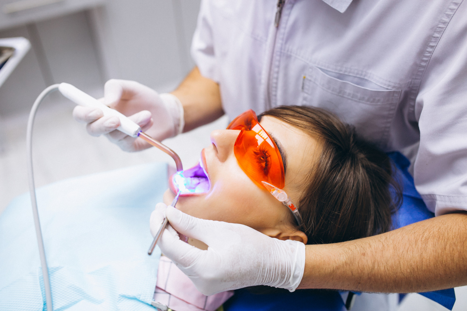 How to Choose the Best Teeth Whitening Option for You